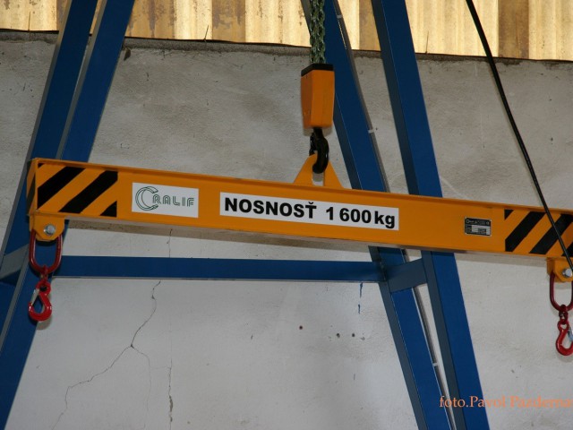 Lifting Beam, 1,6t with Hooks